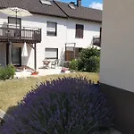 Privatapartment Ida لورخ