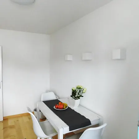 Privatapartment Ida 公寓 洛尔希