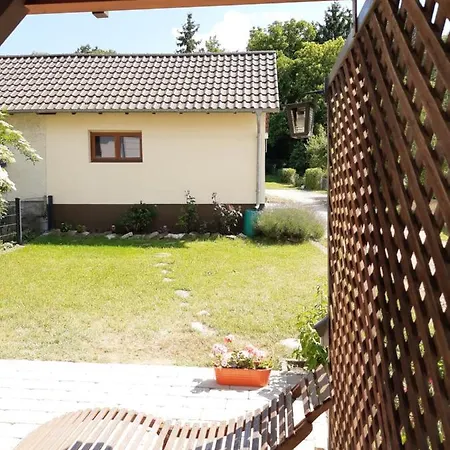 Privatapartment Ida לורך