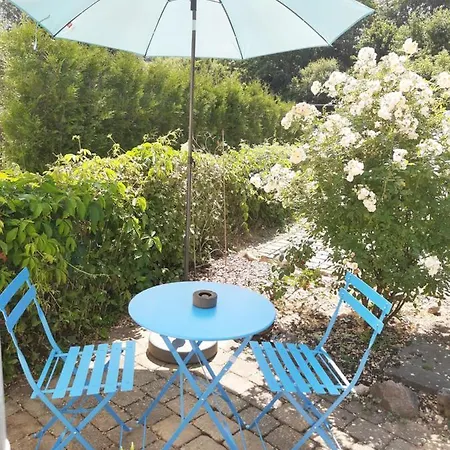 Ferienapartment Ida 아파트 로르히